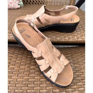 Clarks Collection Lexi Marigold Sandals Women's 12 Nude Patent Leather Comfort